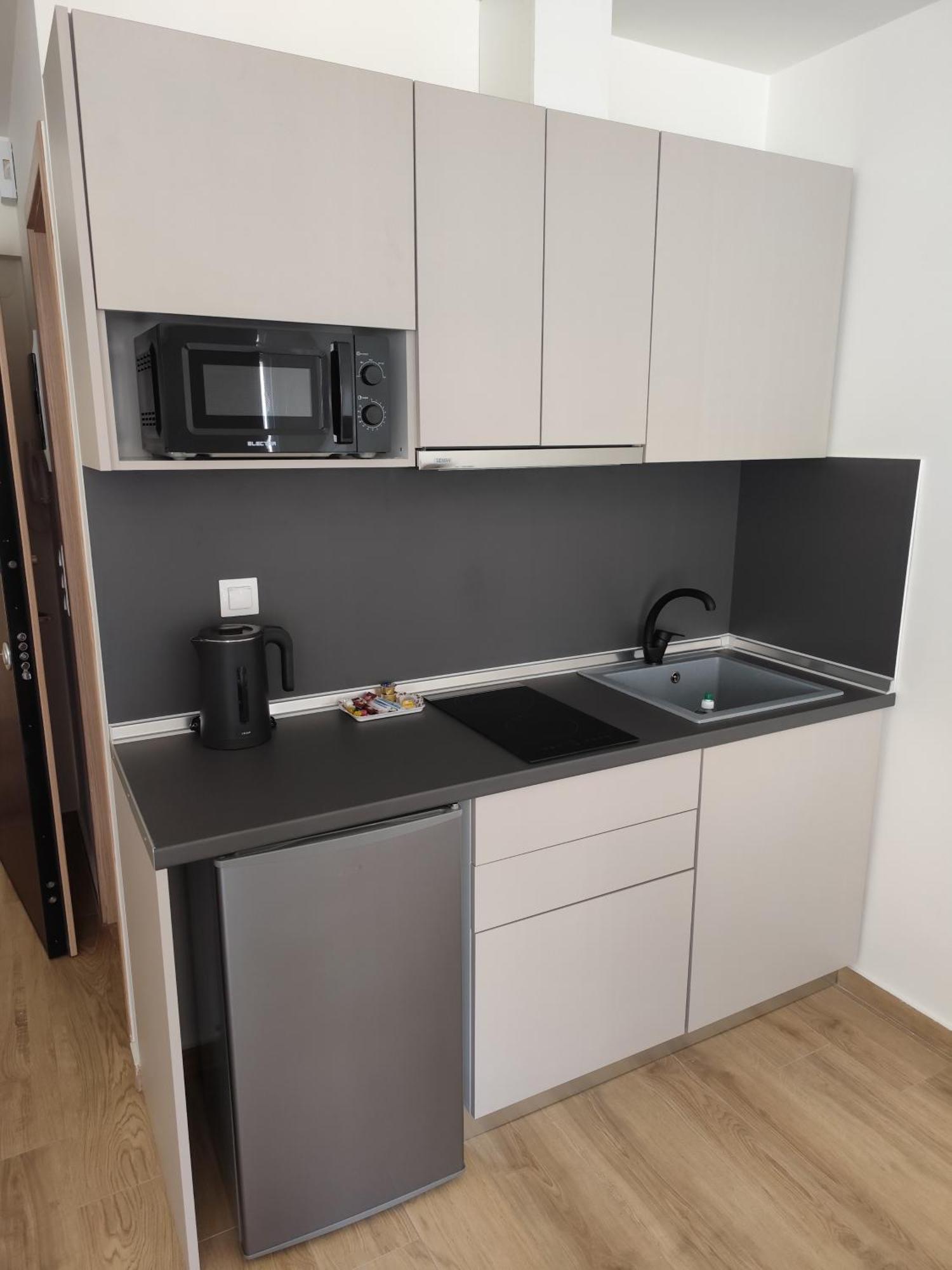 Anibo Studios & Apartments Center 3861 塞萨洛尼基 客房 照片